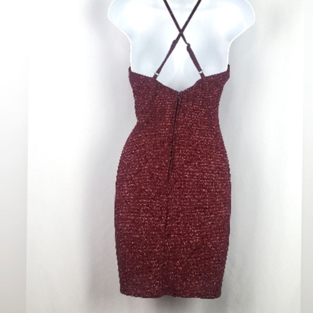 SPEECHLESS Dress - Picture 4 of 9